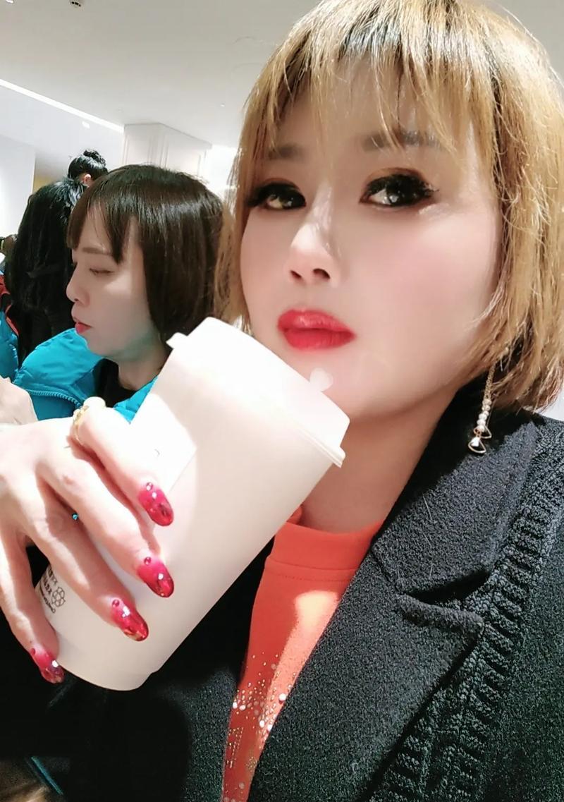 以积极心态做事，成功路上风景不断（一个人如何把握自己的命运，创造自己的辉煌）
