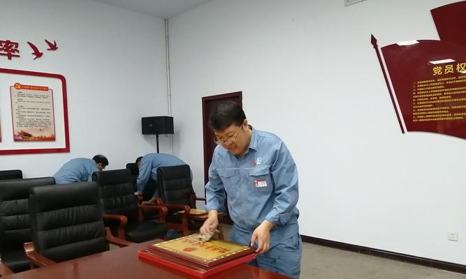 党旗引我前进（红色旗帜永不倒）