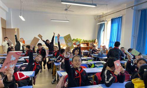 班级的温暖（一个班级的凝聚力如何让我感受到了温暖）