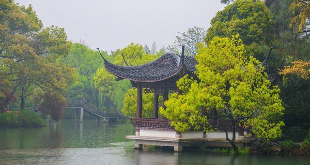 “善行”（“那道美丽的风景”）