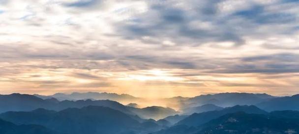 唯美迷人的风景（探访天际之美）