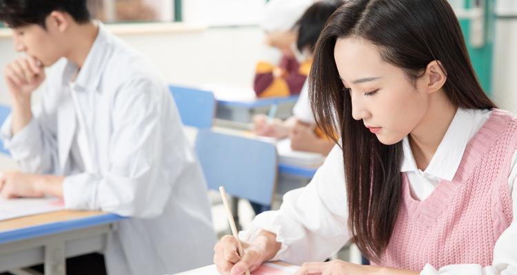 校园欢乐趣事——和小伙伴一起探秘