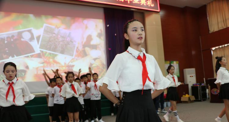 小学毕业典礼（班里的小伙伴们的故事）
