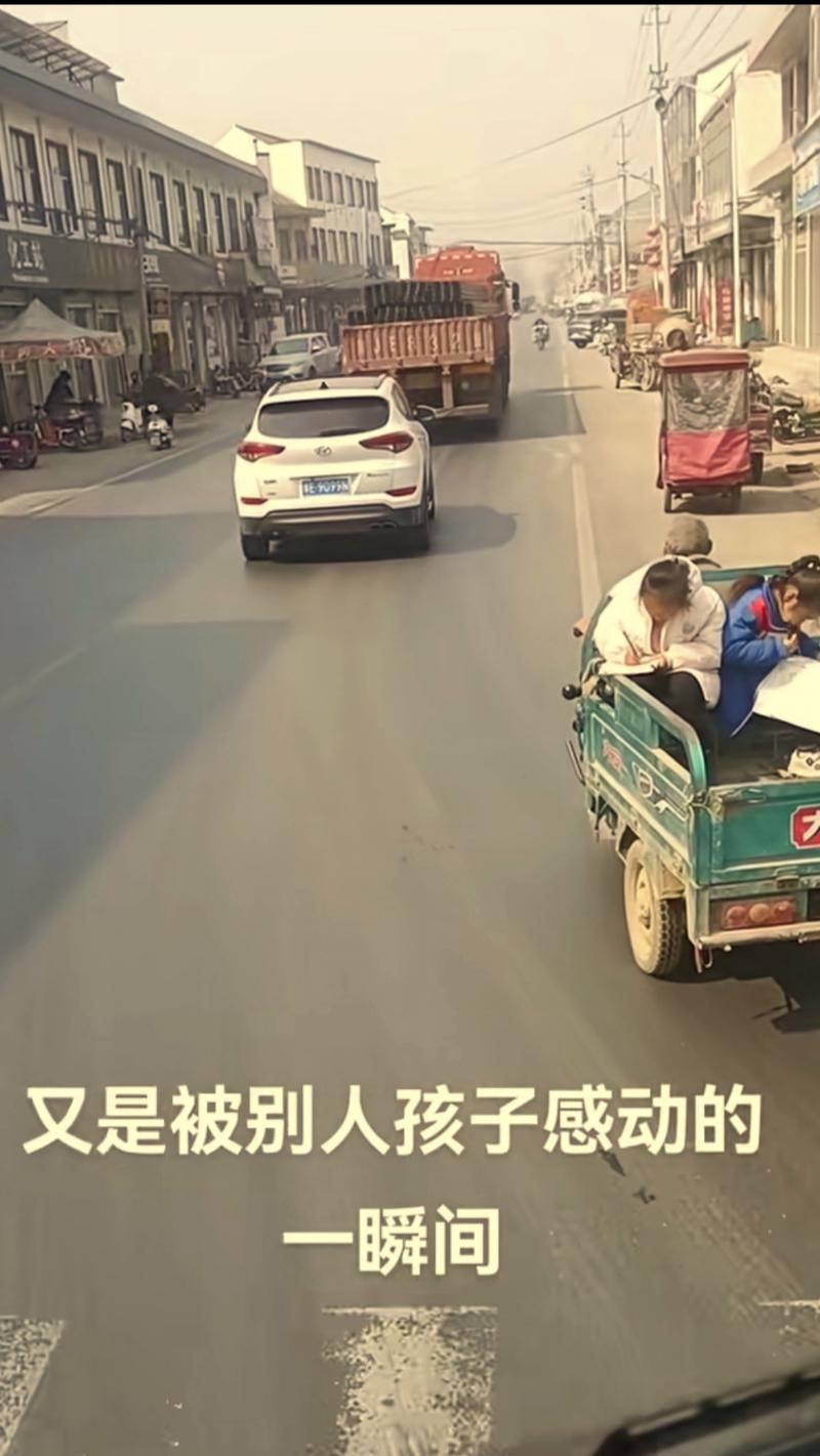 梦中奇遇——一次神秘的旅程（一位女孩的成长与勇气）
