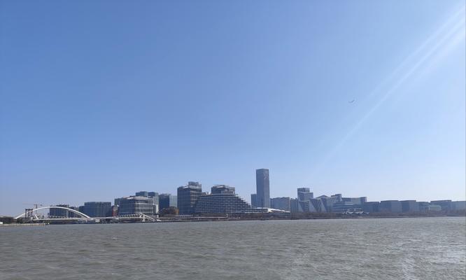 “寻找失落的天堂”（“寻找失落的天堂”）